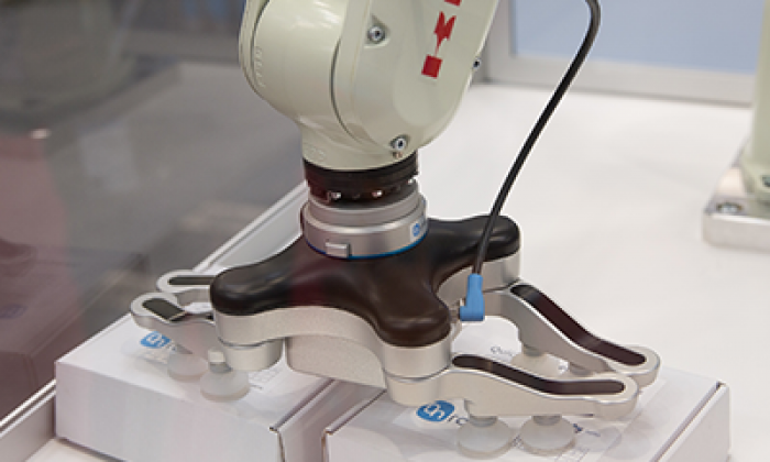 VG10 Vacuum Gripper Awarded the Top Prize in the Category of Equipment for Robots by Control Engineering Polska